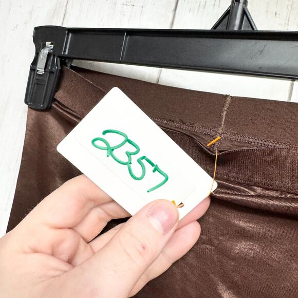 Skims Shapewear Women Medium Brown Metallic Shapewear Shorts Slimming Intimates - Picture 3 of 5